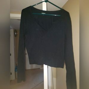 Wild Fable black long sleeve crop top *